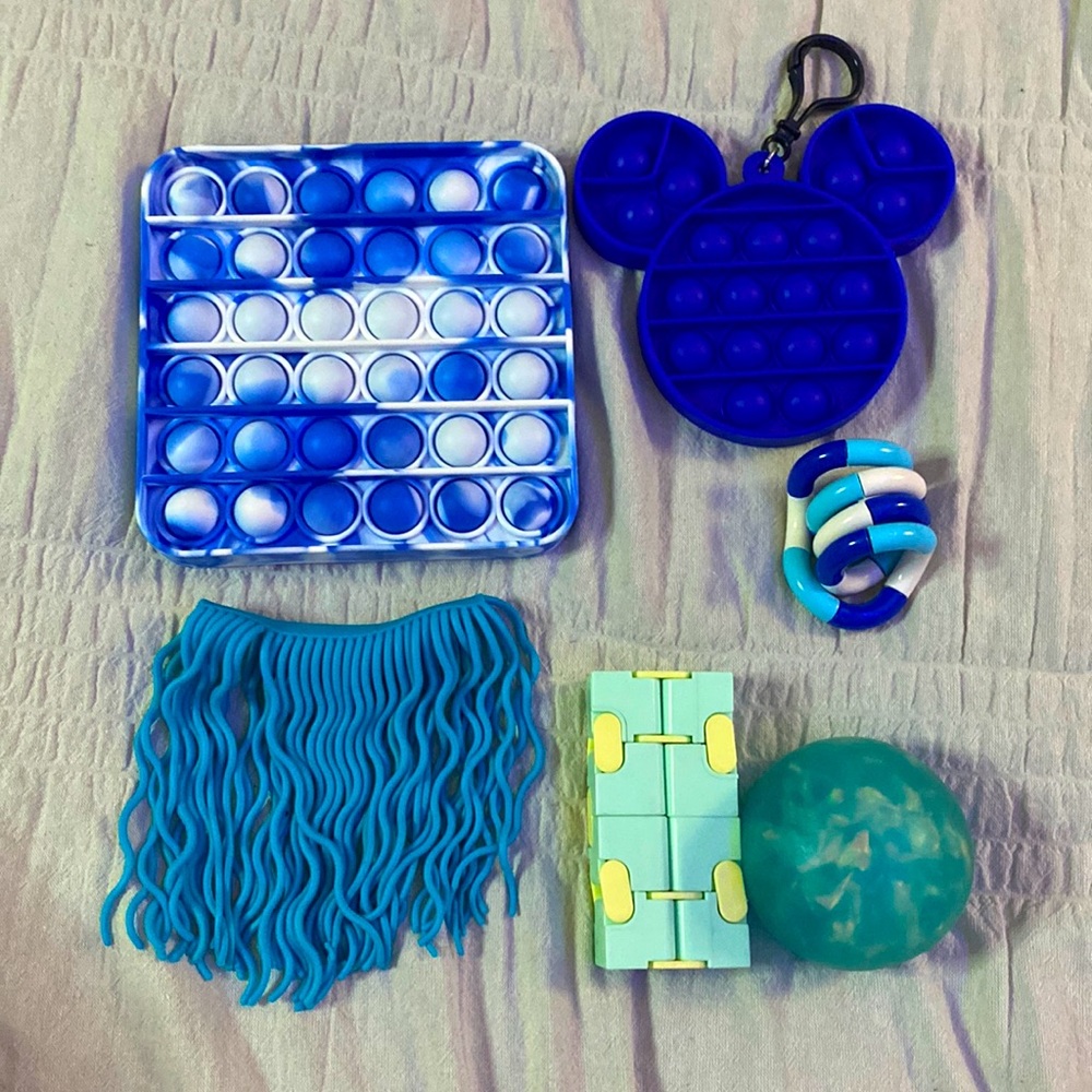 Fidget toy pack